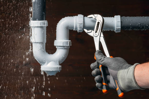 Professional Sewer Line Repair technician working in Vincent, AL